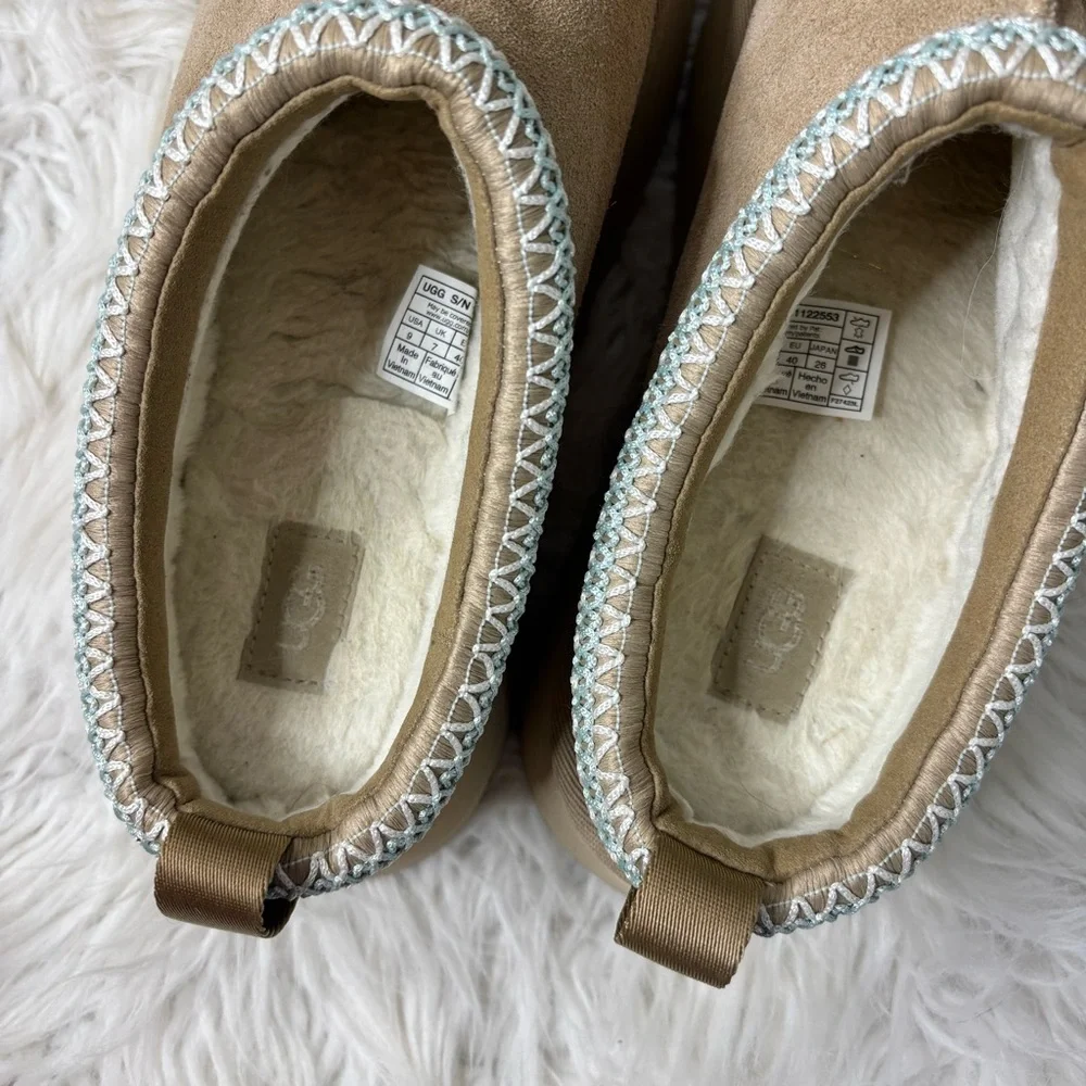 UGG Tazz Platform Slipper Sand Boots - Picture 11 of 11